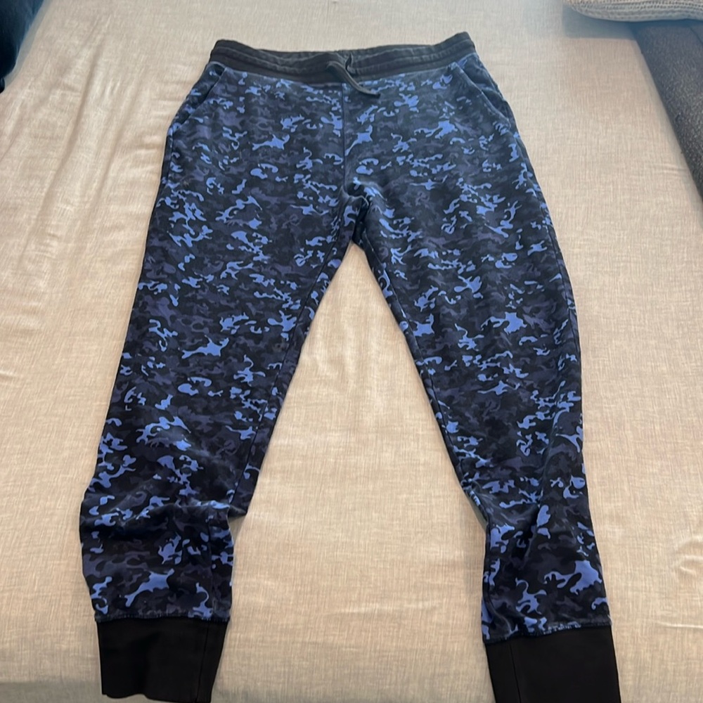 Greyson joggers